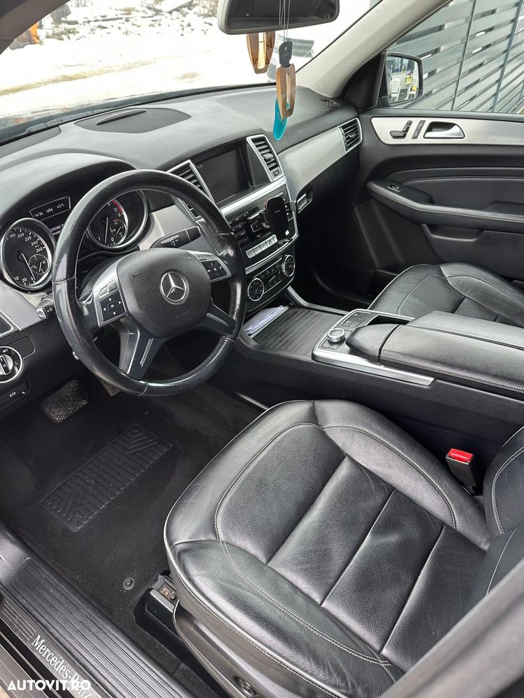 Mercedes-Benz ML 350 BlueTEC 4MATIC Aut - 5