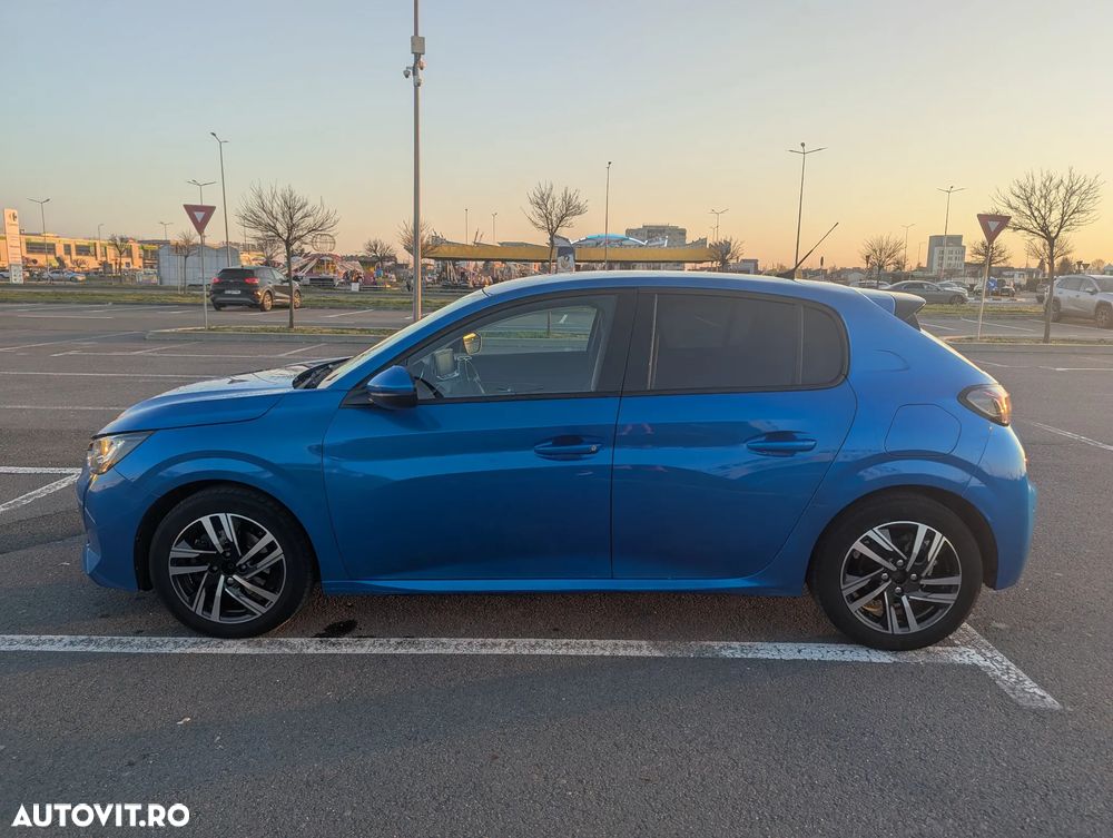 Peugeot 208 1.2 L PureTech STT Allure - 4