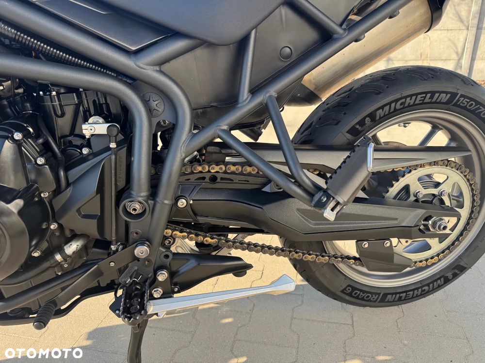 Triumph Tiger - 24