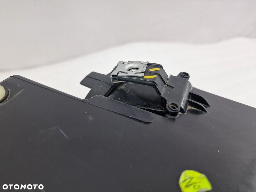 VW POLO VI 6 2G0 17- PRAWA LAMPA ZWYKŁA PRZEDNIA PRZÓD , NR 2G1941006 , NR AUKCJI LA391 - 9