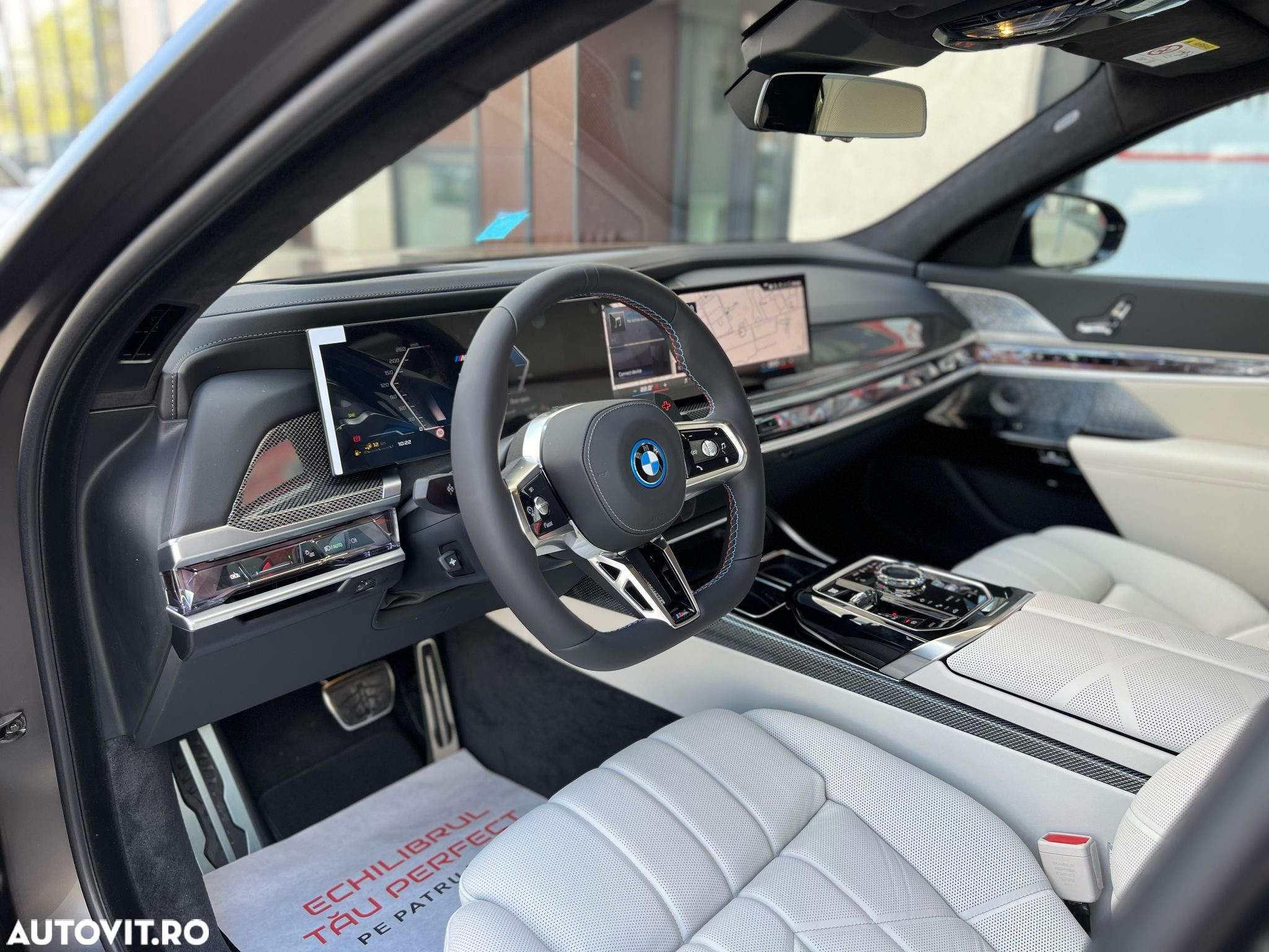 BMW M7 M760e xDrive - 18