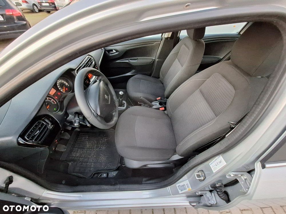 Peugeot 301 1.6 BlueHDi Active - 12