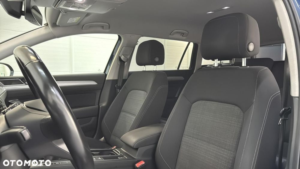 Volkswagen Passat Variant 2.0 TDI EVO Business - 13