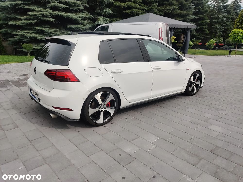 Volkswagen Golf GTI 2.0 TSI OPF DSG Performance - 5