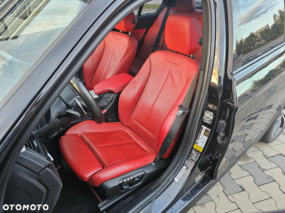 BMW Seria 3 335i xDrive - 12