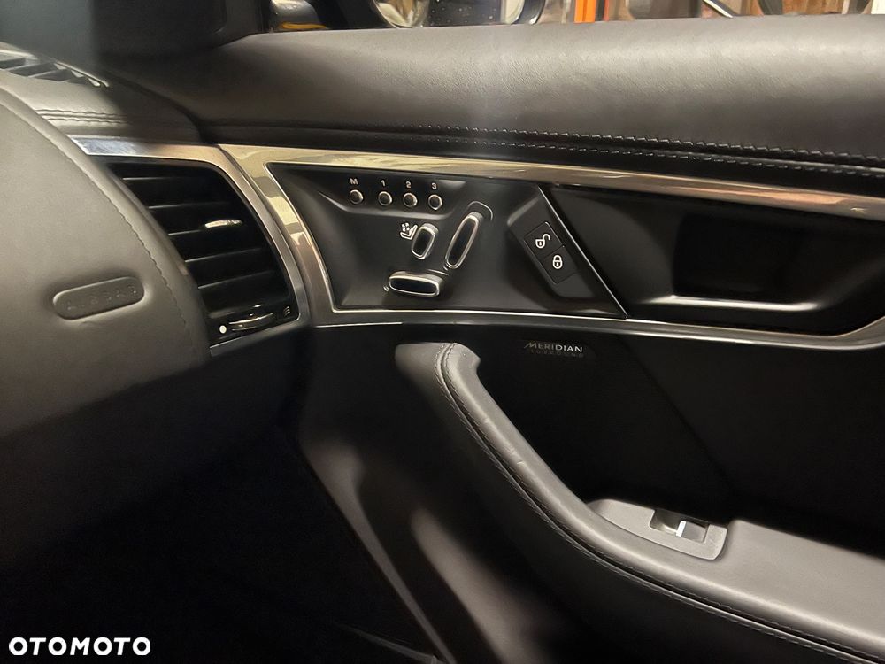 Jaguar F-Type 3.0 V6 S/C AWD R-Dynamic - 13