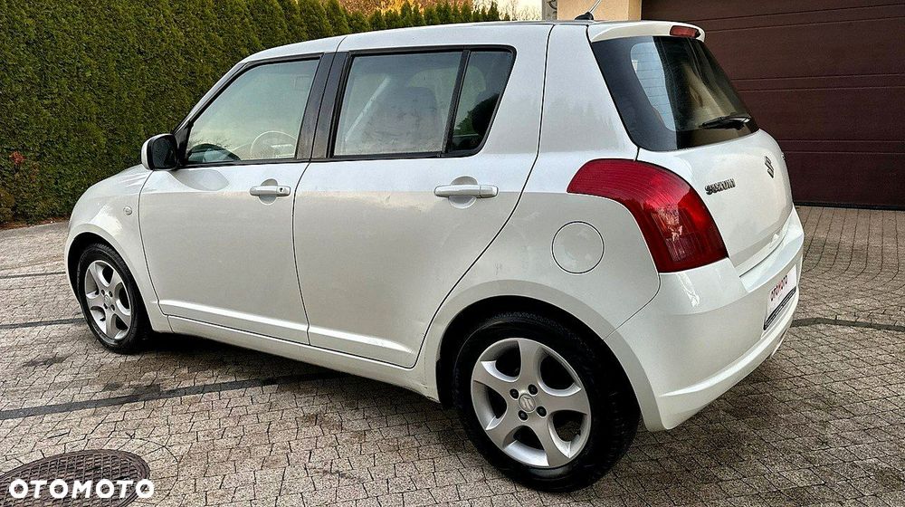 Suzuki Swift 1.3 Comfort dance - 14