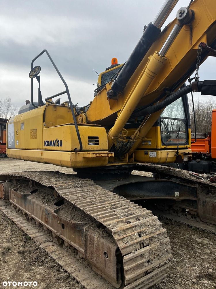 Komatsu PC210 - 5