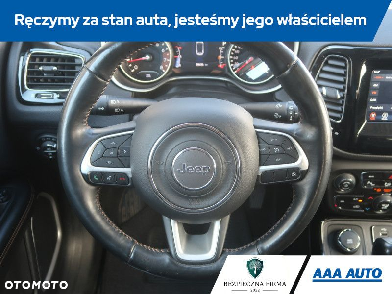 Jeep Compass - 16