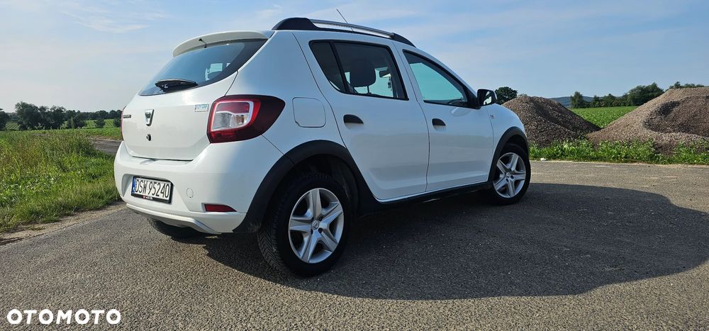 Dacia Sandero - 6