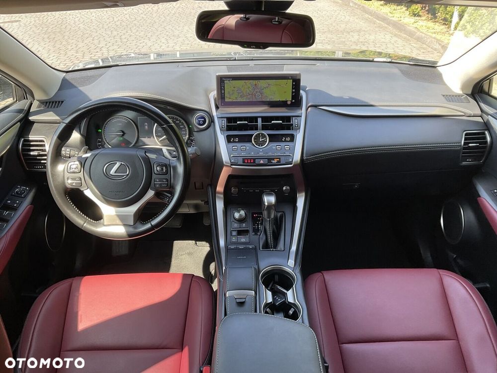 Lexus NX 300h F Impression AWD - 9