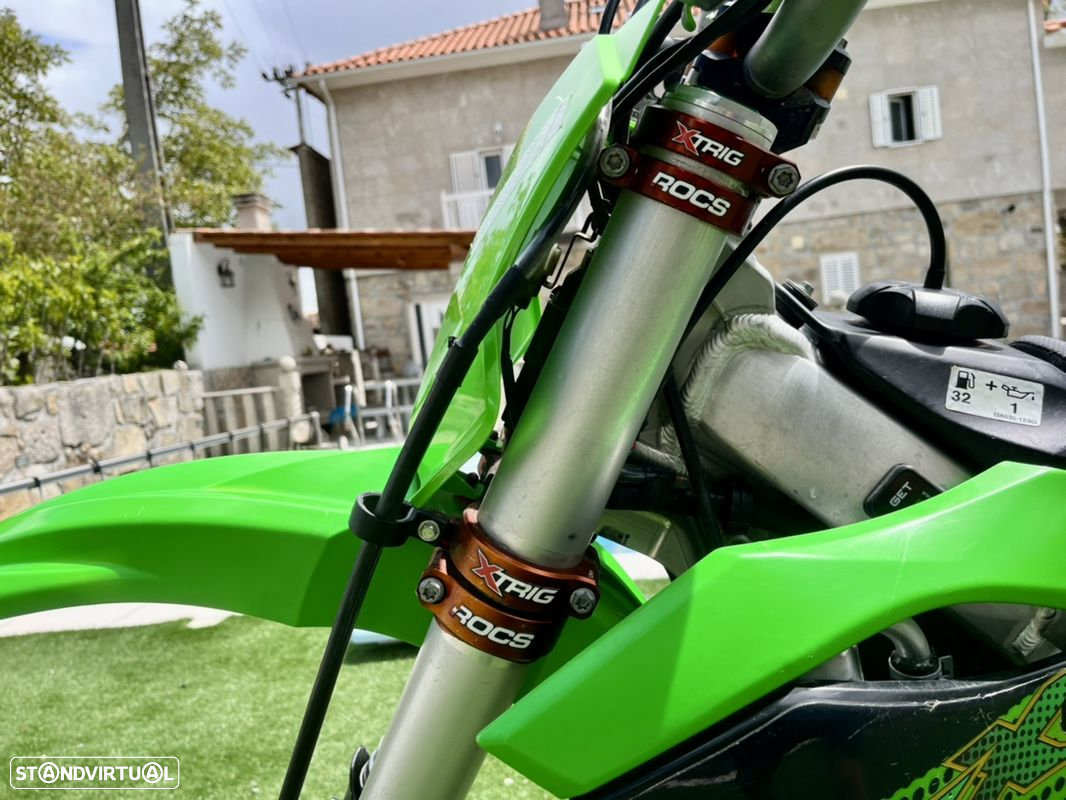 Kawasaki KX 250 F - 10