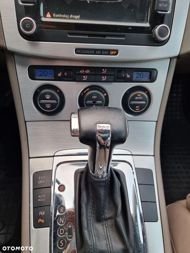Volkswagen Passat Variant - 16