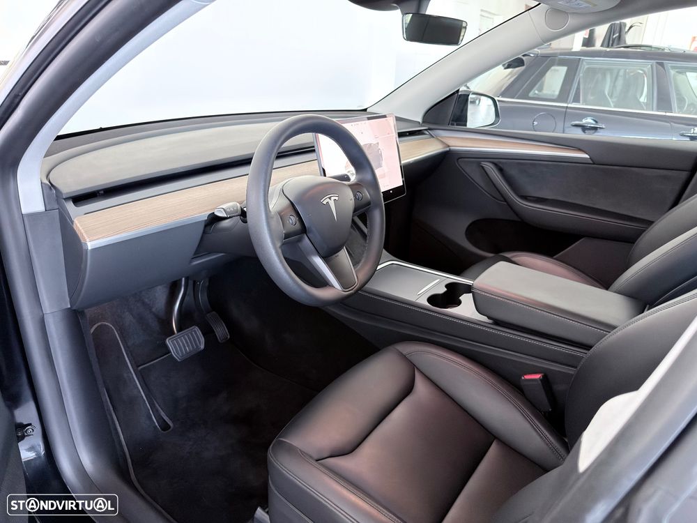 Tesla Model Y Long Range Tração Traseira - 9