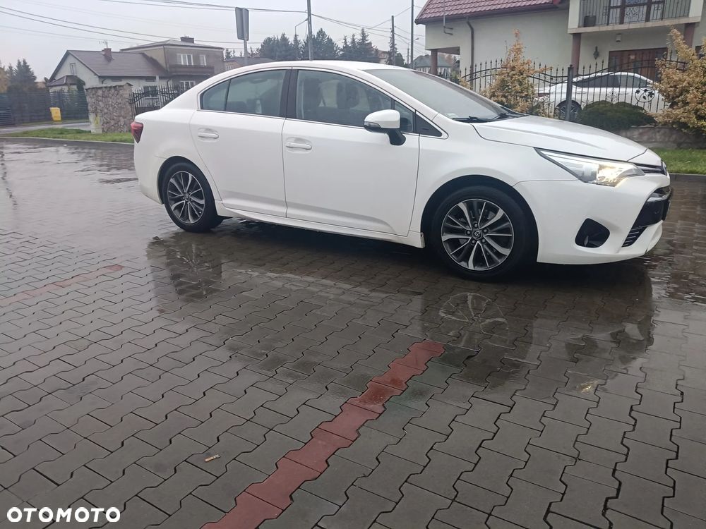 Toyota Avensis 2.0 D-4D Active Business - 10