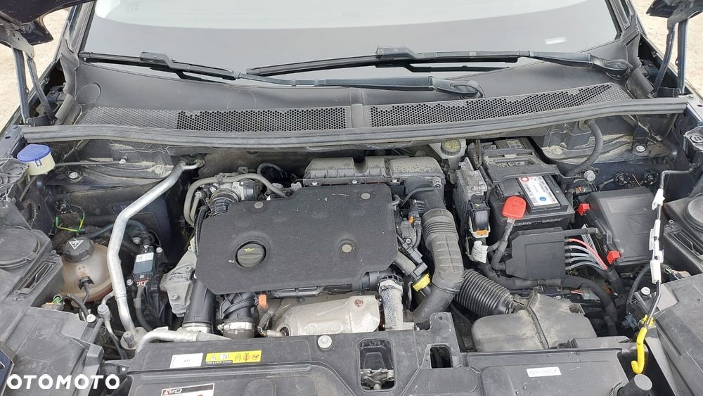 Peugeot 5008 BlueHDi 130 Allure - 22