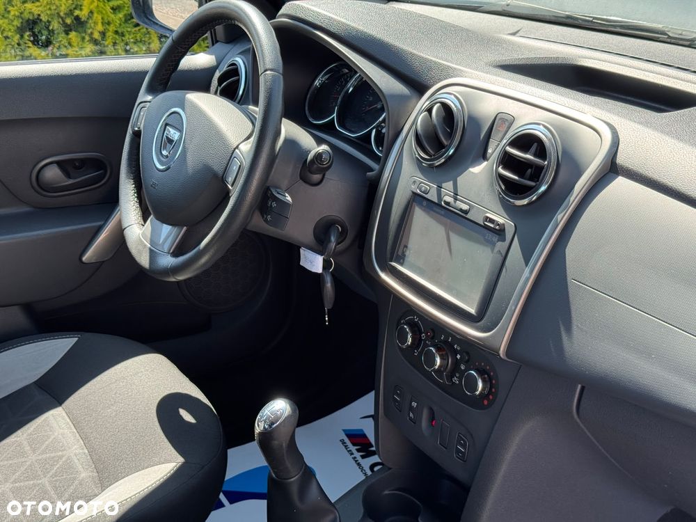 Dacia Sandero - 28
