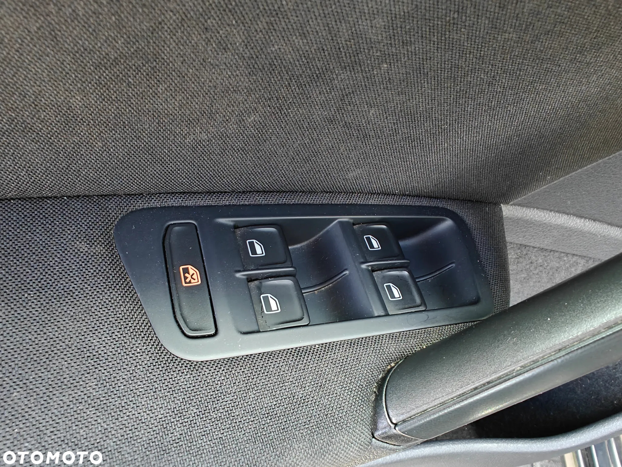 Volkswagen Golf - 26