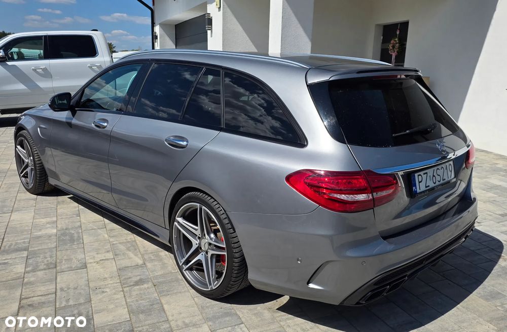 Mercedes-Benz Klasa C AMG 63 S - 3