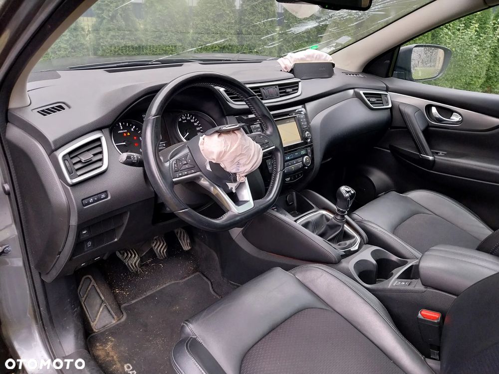 Nissan Qashqai 1.6 DCi N-Vision EU6 - 13