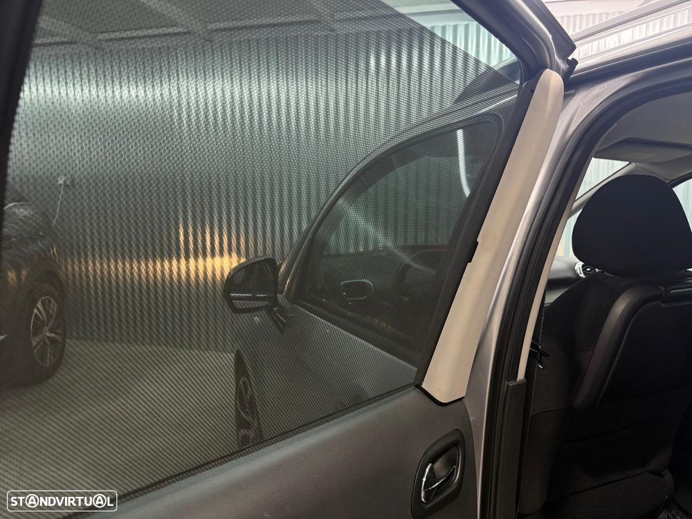 Citroën C3 Picasso 1.6 HDi Exclusive - 21