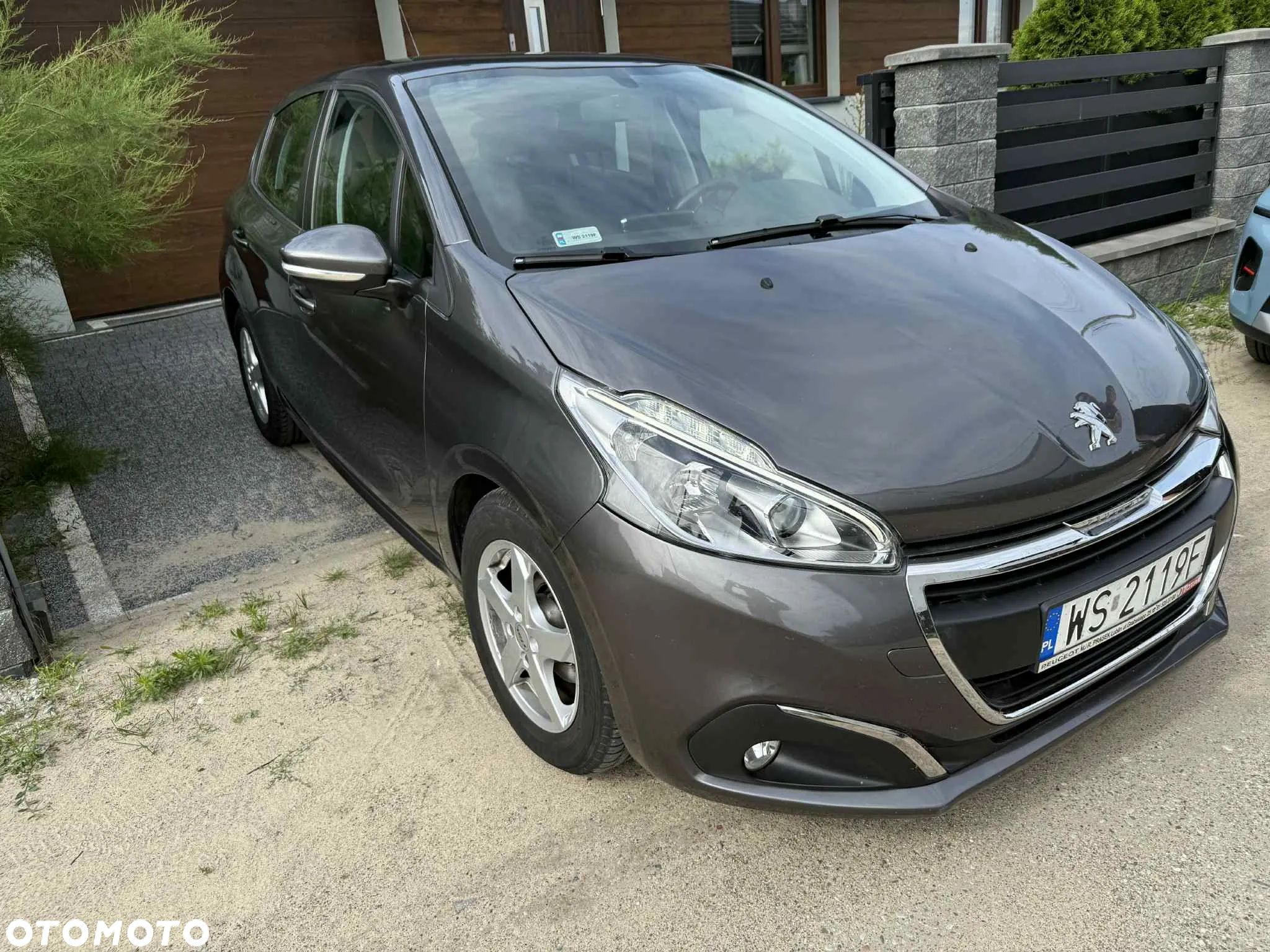 Peugeot 208 1.2 PureTech Active - 1