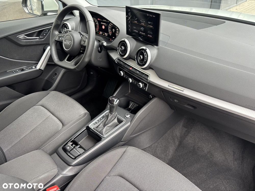 Audi Q2 - 25