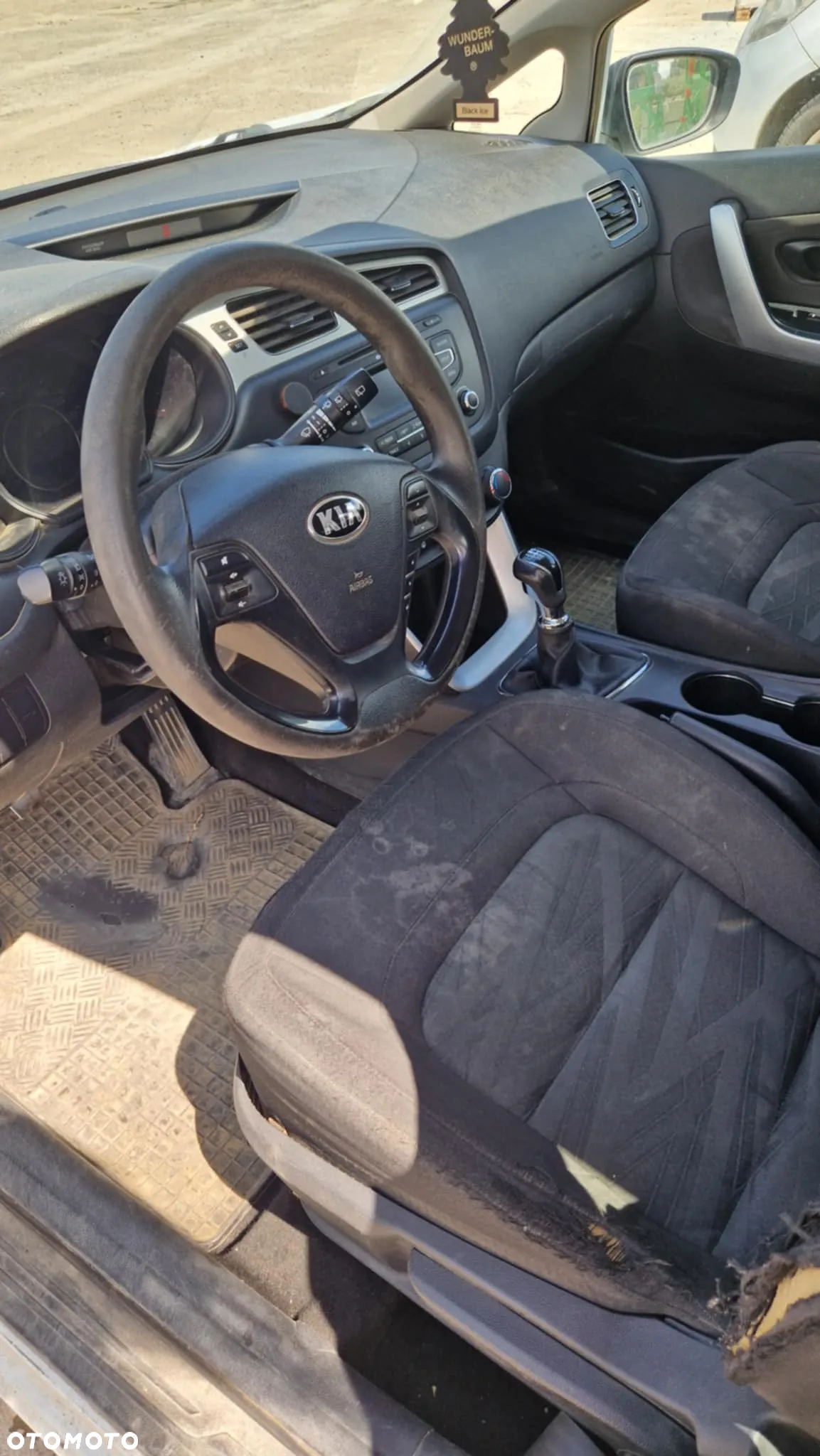 Kia Ceed - 3