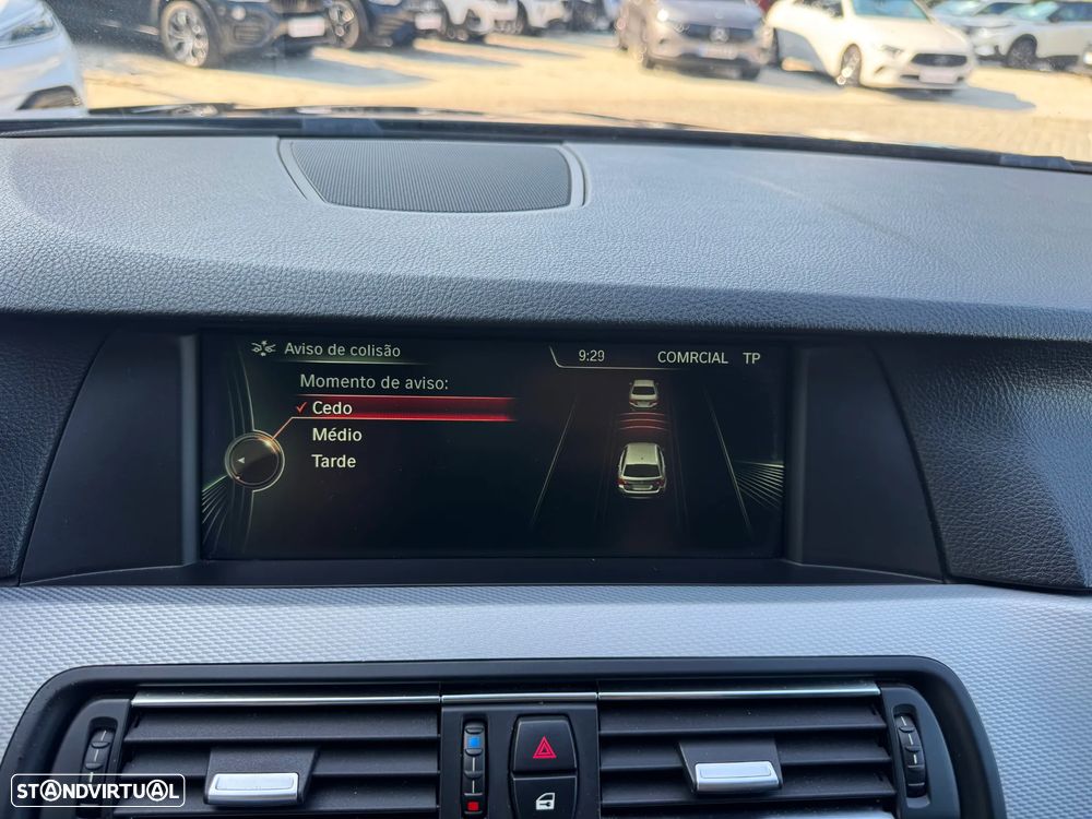 BMW 535 d Pack M Auto - 27