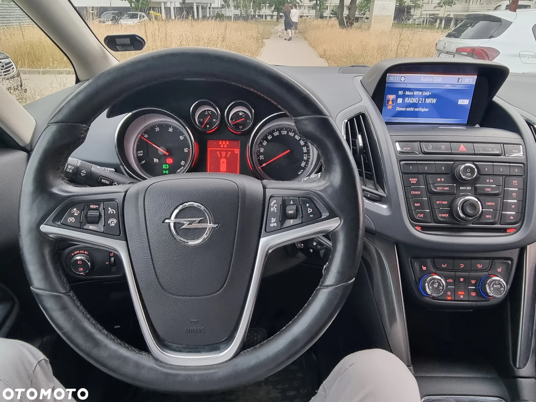 Opel Zafira - 8