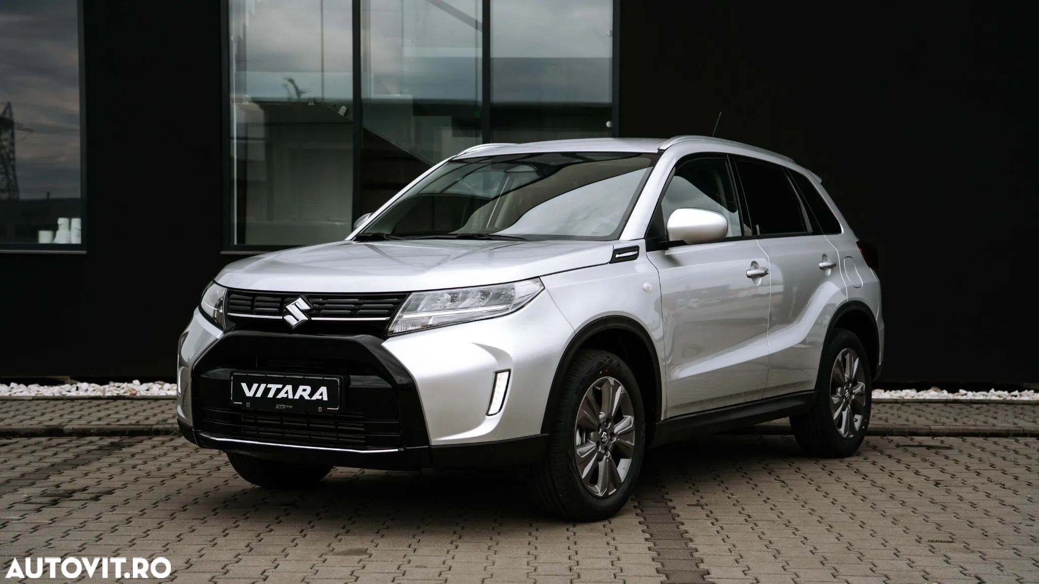 Suzuki Vitara 1.4 Boosterjet MHEV Passion - 1