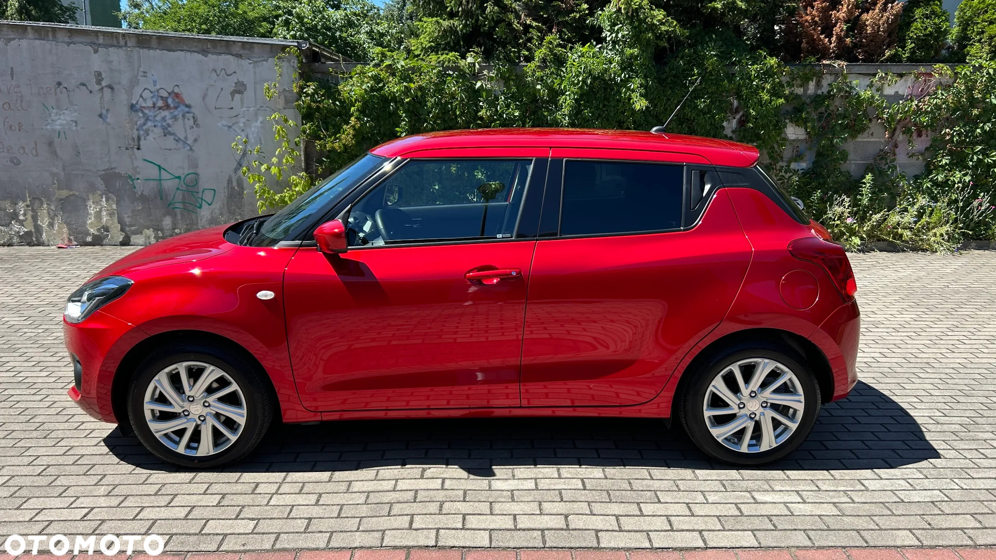 Suzuki Swift - 4
