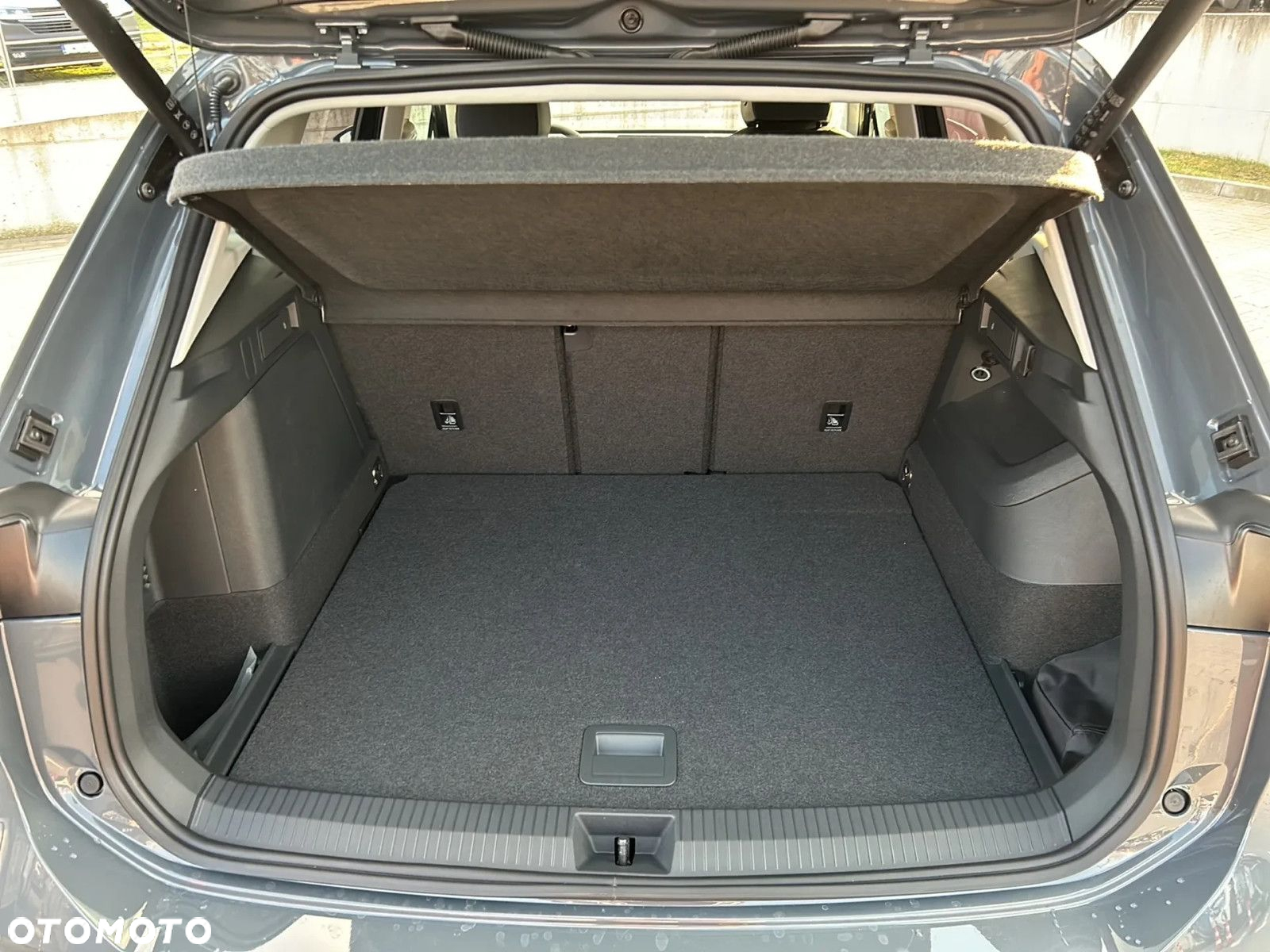 Volkswagen Tiguan - 20