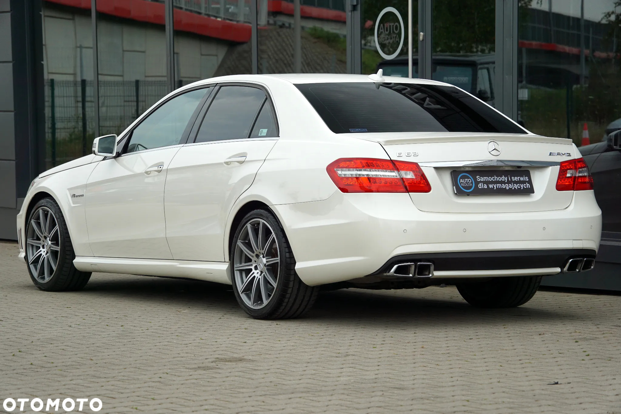 Mercedes-Benz Klasa E 63 AMG AMG Speedshift MCT - 8