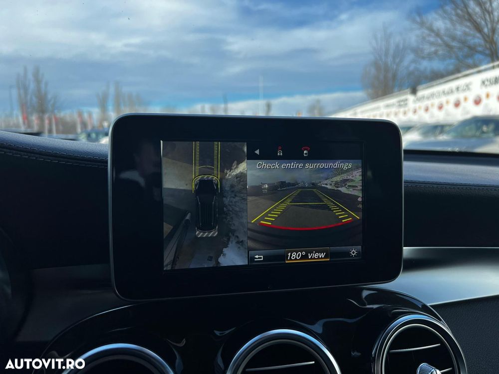 Mercedes-Benz GLC - 22