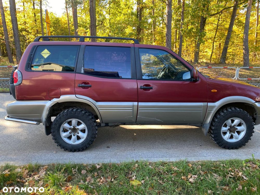Nissan Terrano - 7