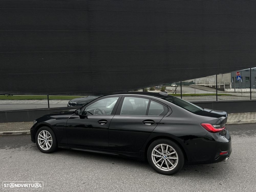 BMW 330 e Corporate Edition Auto - 16