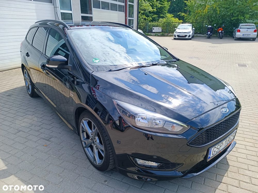 Ford Focus 1.5 EcoBoost STart-Stopp-System ST-LINE - 11