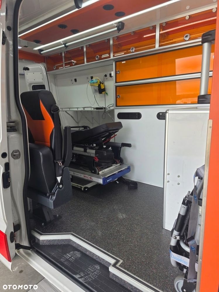 Volkswagen CRAFTER - 6