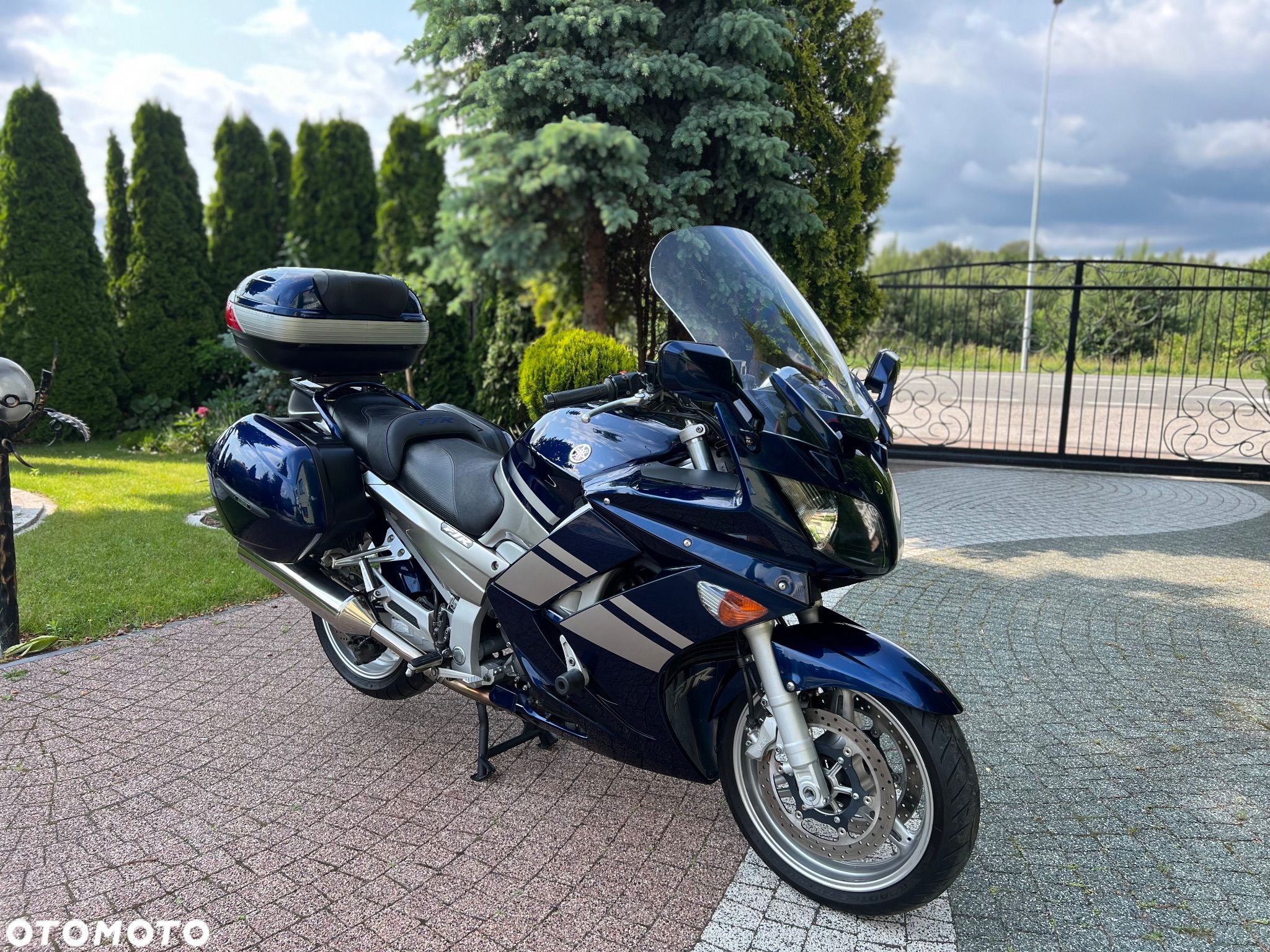 Yamaha FJR - 1
