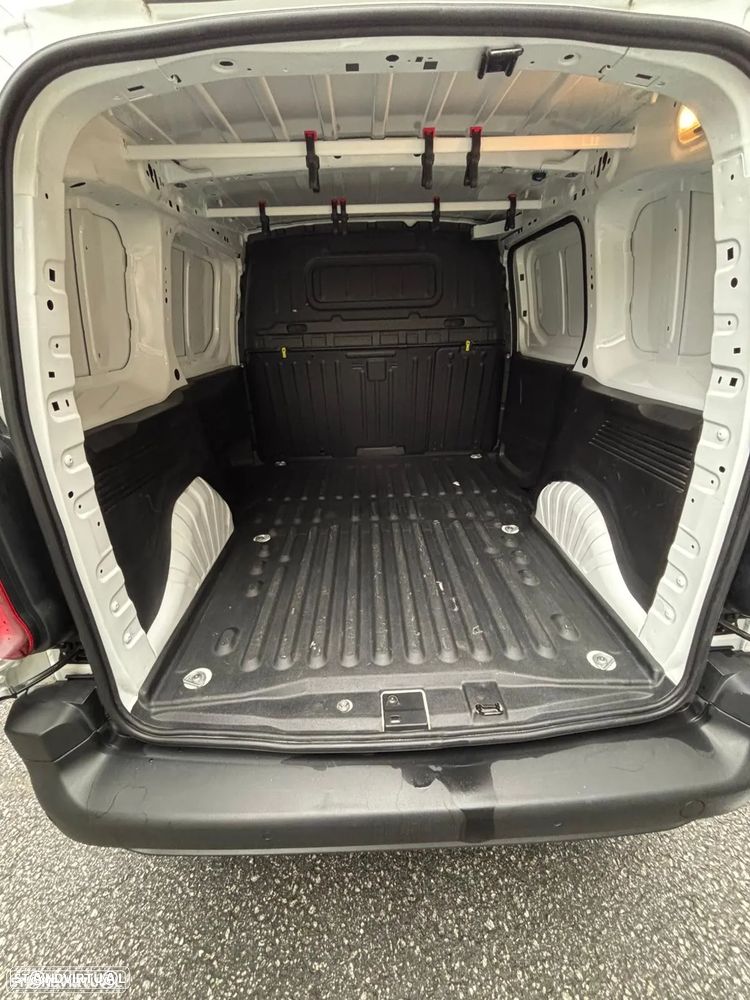 Opel Combo - 8