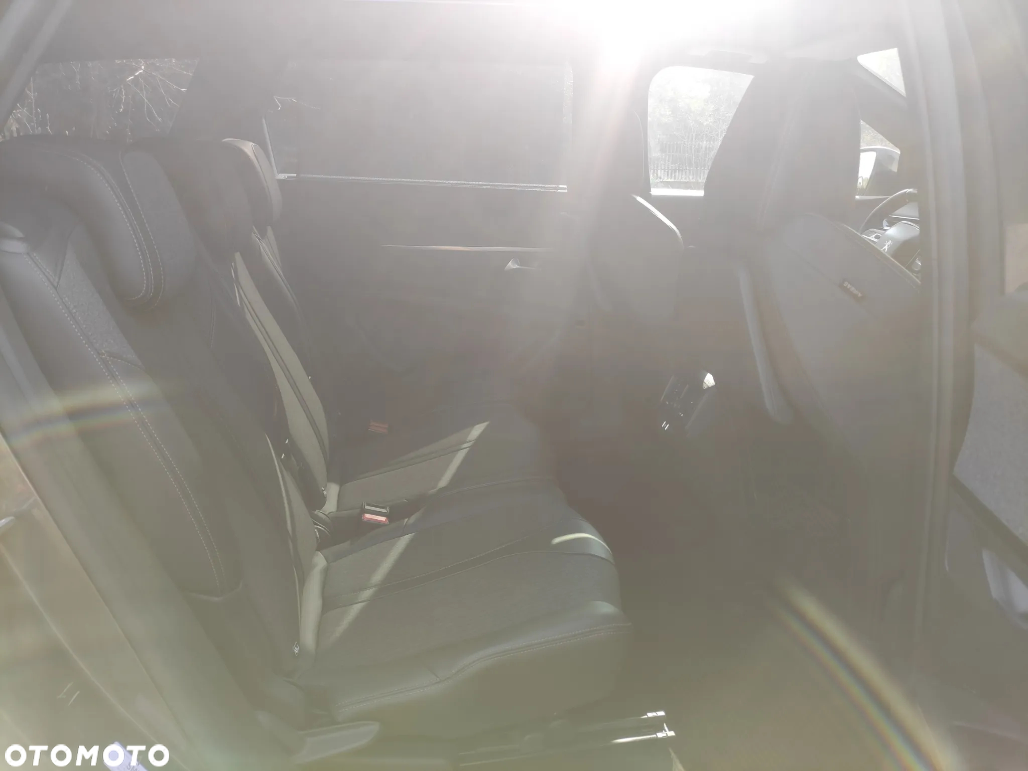 Peugeot 5008 1.2 PureTech GT S&S - 4