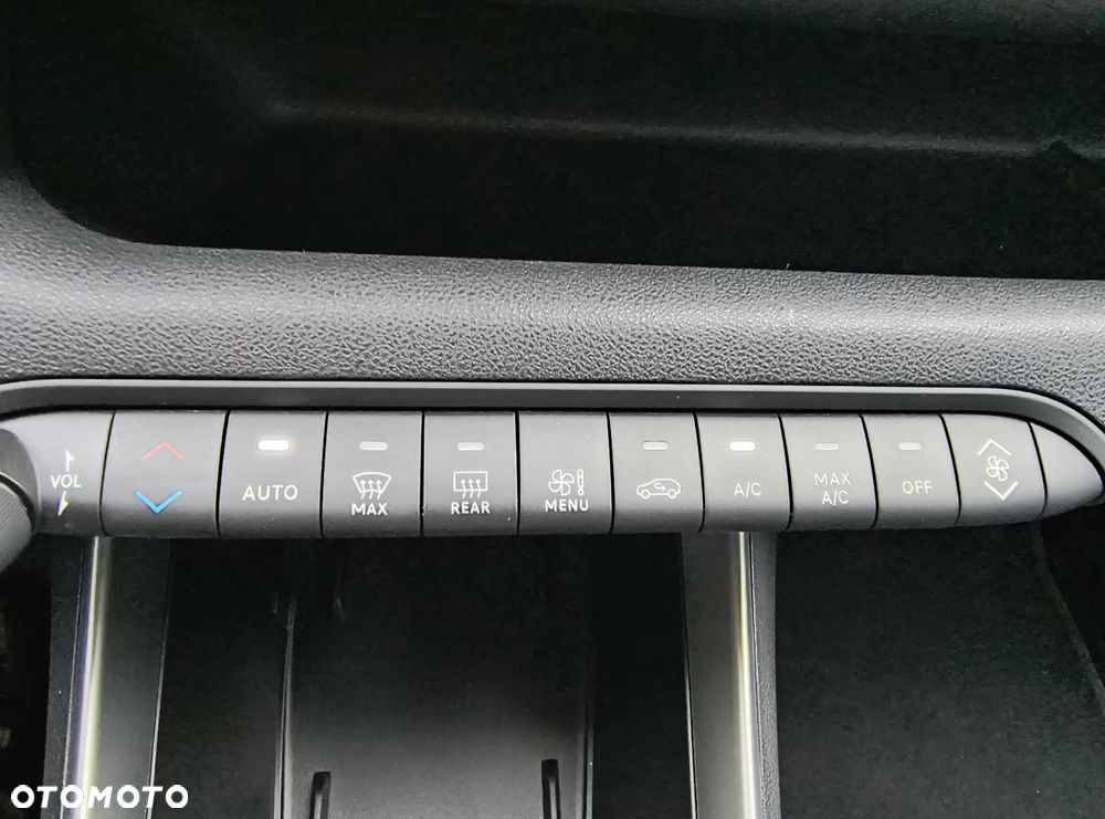 Jeep Avenger 1.2 GSE T3 Altitude FWD - 23