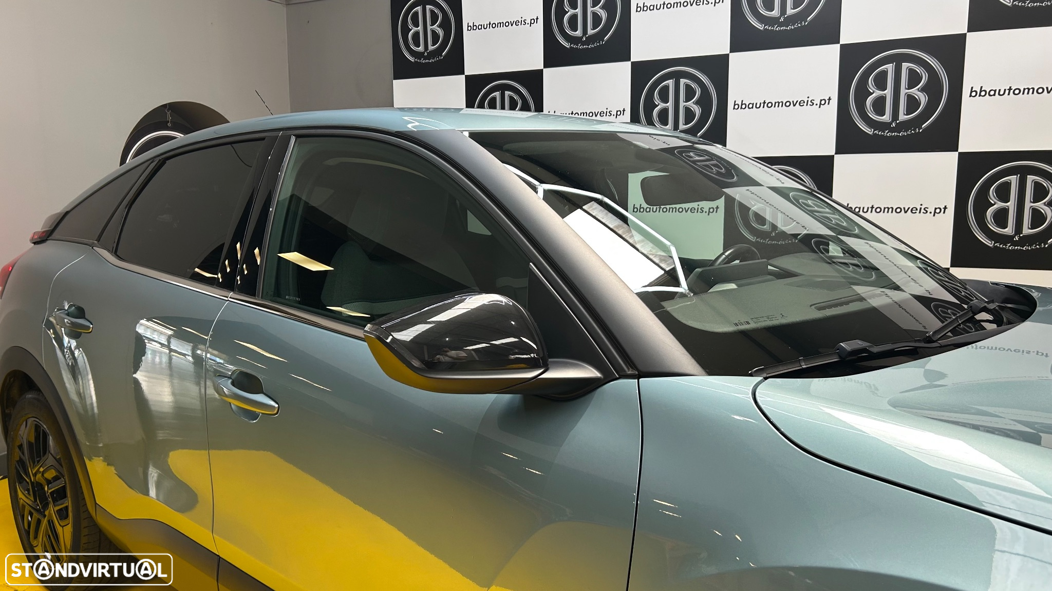 Citroën C4 1.2 PureTech Shine Pack EAT8 - 29