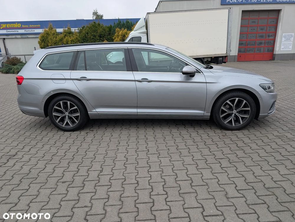 Volkswagen Passat 1.5 TSI EVO Business DSG - 4