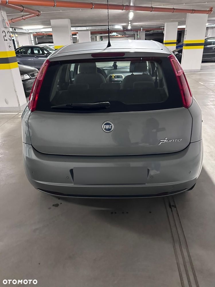 Fiat Punto 1.4 16V Emotion - 3