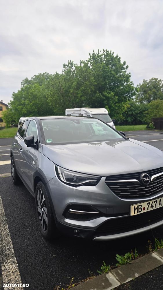 Opel Grandland X 1.2 Start/Stop Business INNOVATION - 2