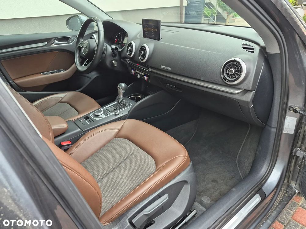 Audi A3 Sportback - 17