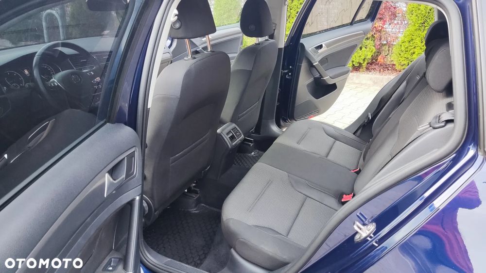 Volkswagen Golf VII 1.6 TDI BMT Comfortline - 24