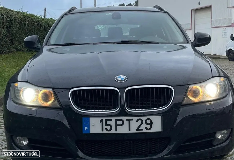 BMW 318 d DPF Touring Edition Sport - 3